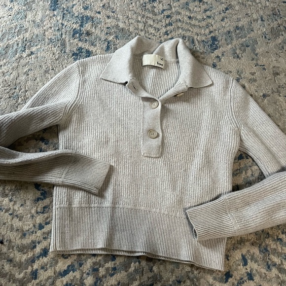 Aritzia Wilfred Jeanine cropped polo wool sweater XS - Picture 2 of 5